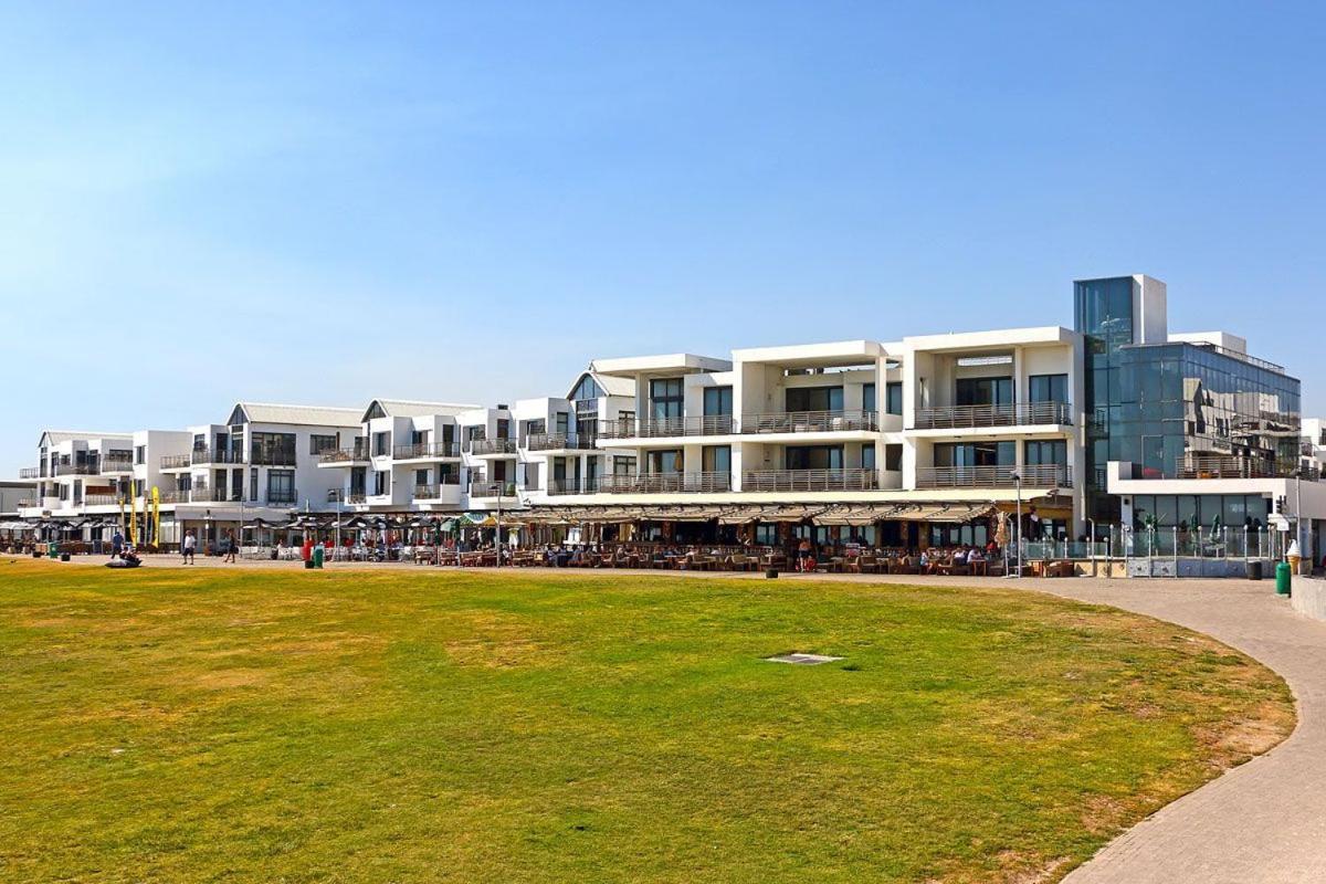Eden On The Bay 167 By Hostagents Apartment Bloubergstrand Exterior photo